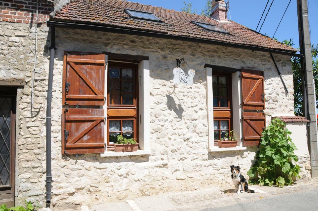 Gîte Mi Do Tourly Extérieur photo